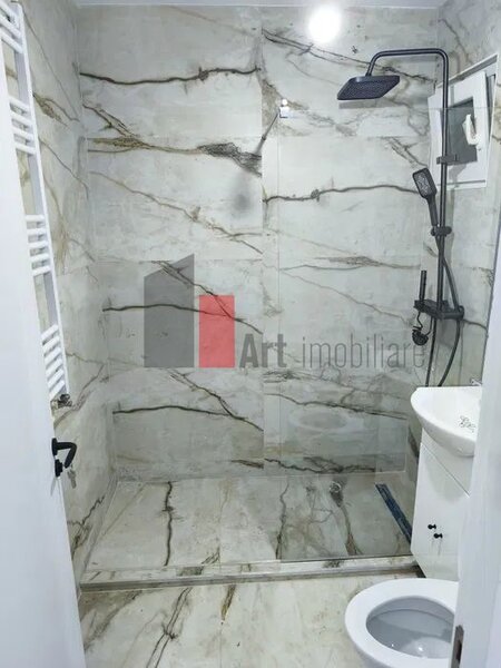 Vanzare apartament decomandat 2 camere Giurgiului - Piata Progresului